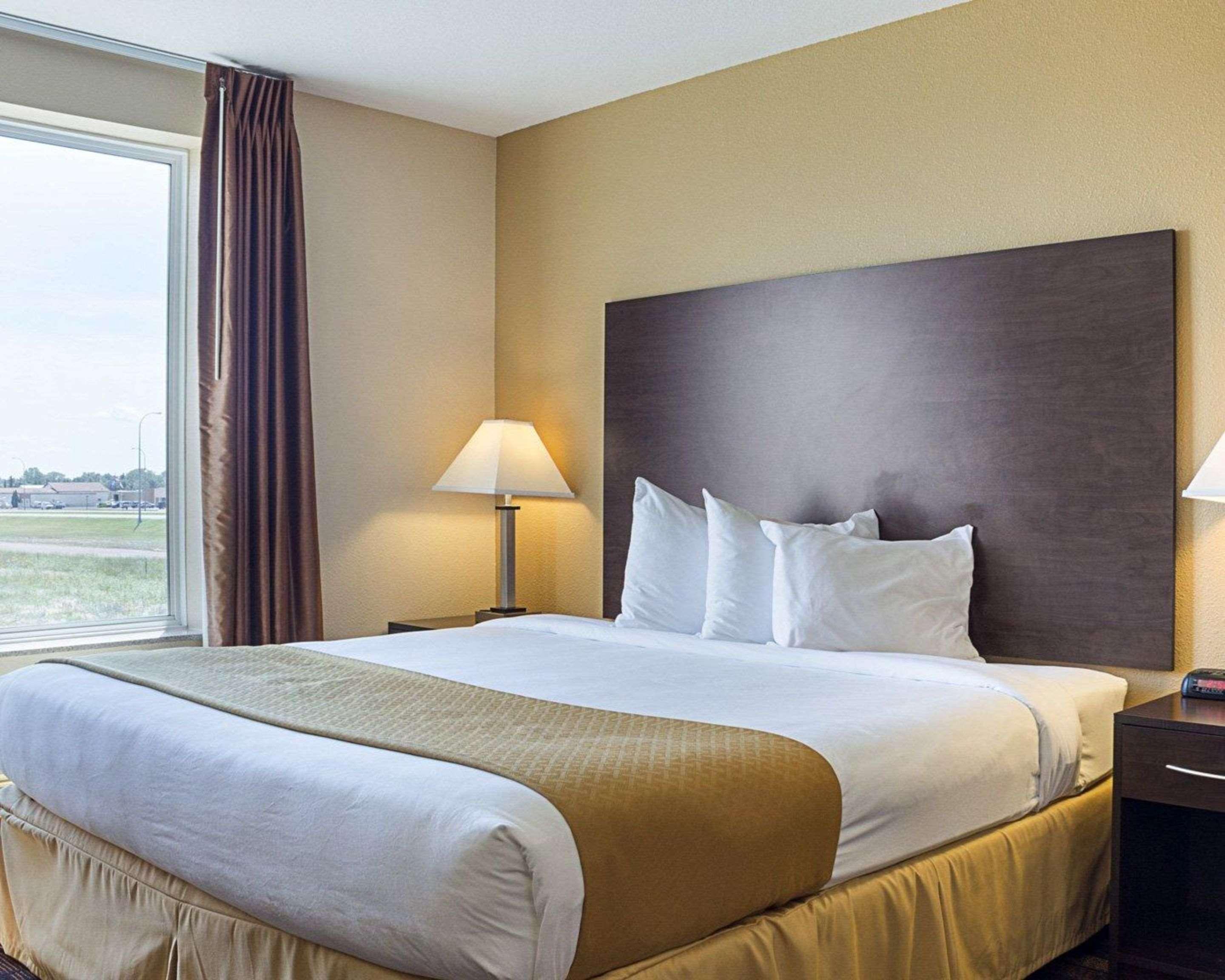 Quality Inn & Suites مينوت، داكوتا الشمالية المظهر الخارجي الصورة